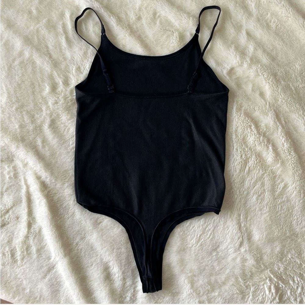 Bundle - Lululemon and Aritzia Bodysuits